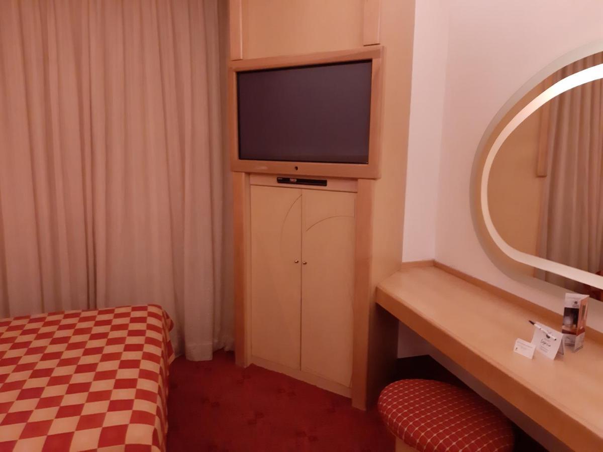 Auto Hotel Legaria Mexico City Exterior photo